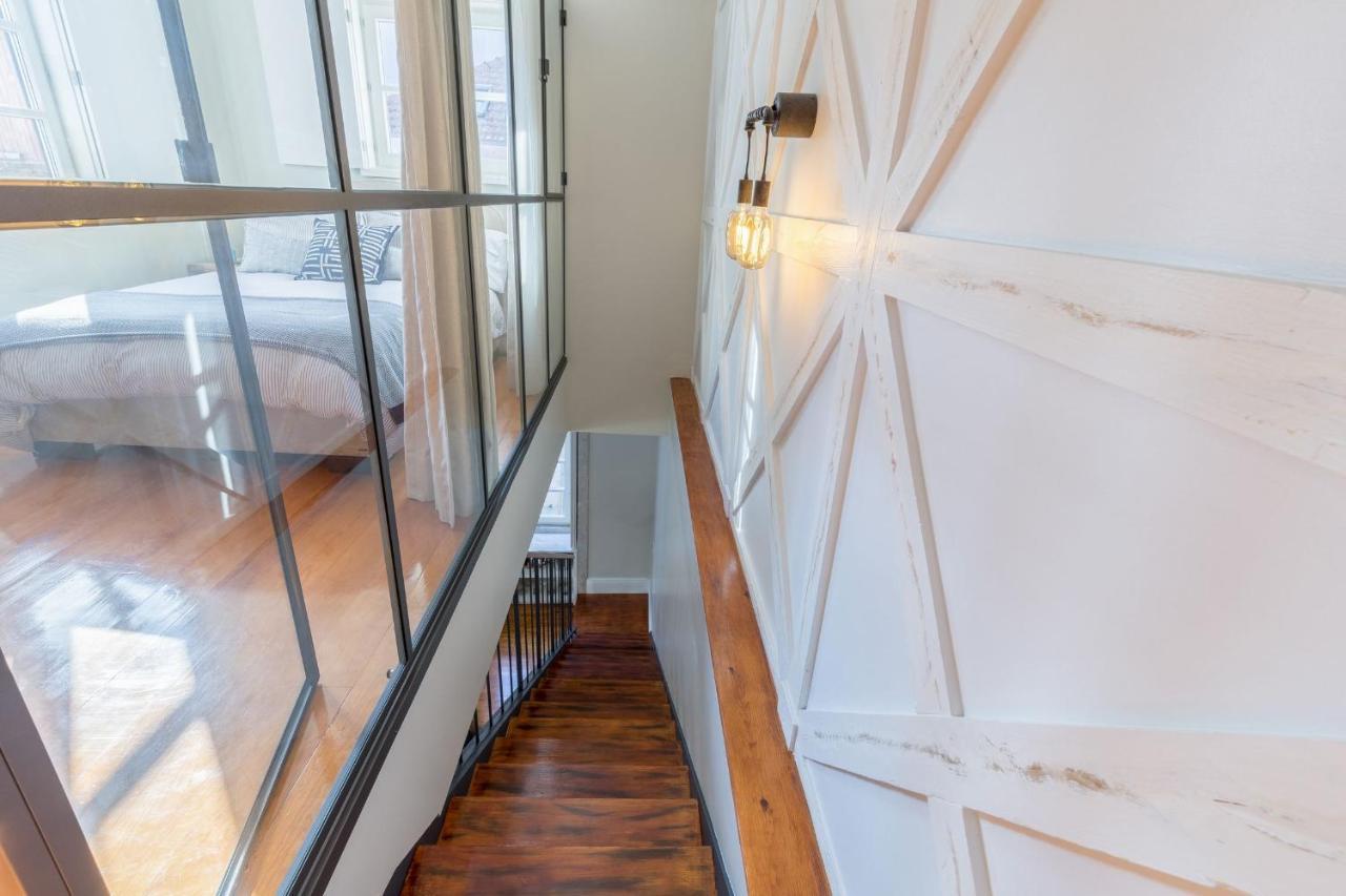 Elegant 2Br Duplex In City Center By Lovelystay Porto Kültér fotó